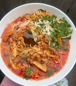 Khao poon